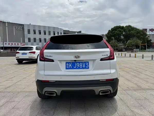 Cadillac XT4 2022
