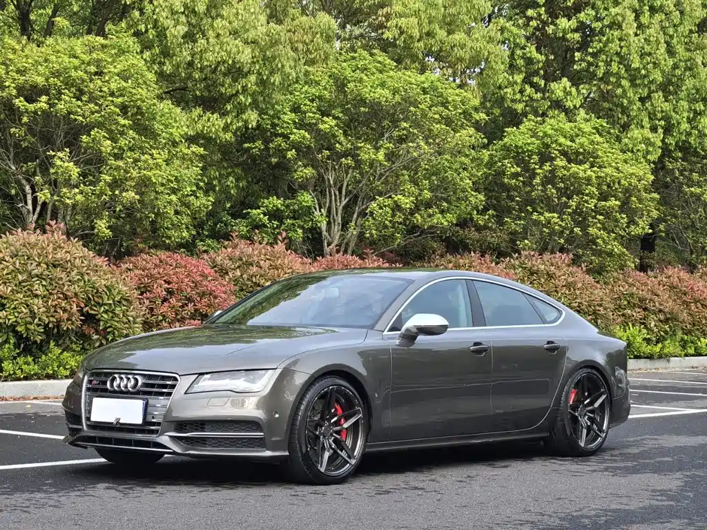 Audi A7 2012