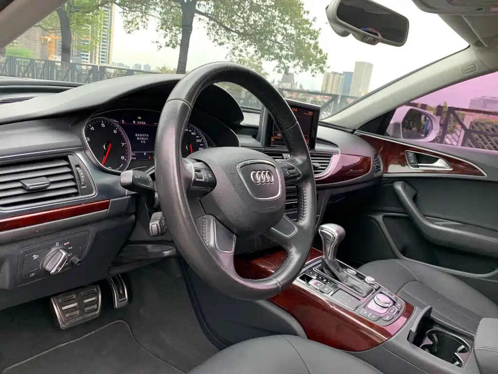 Audi A6L 2014 — фото 17