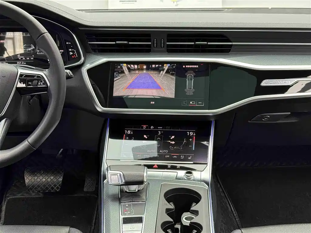 Audi A6 2023 — фото 10