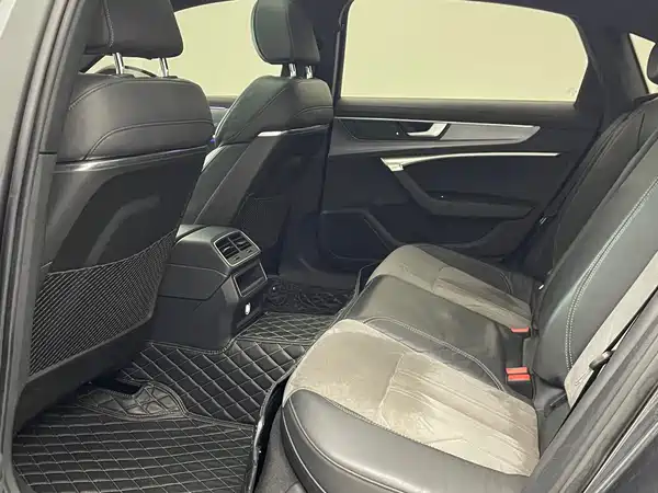 Audi A6L 2020
