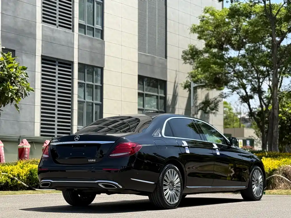 Mercedes-Benz E-Class 2020 — фото 7
