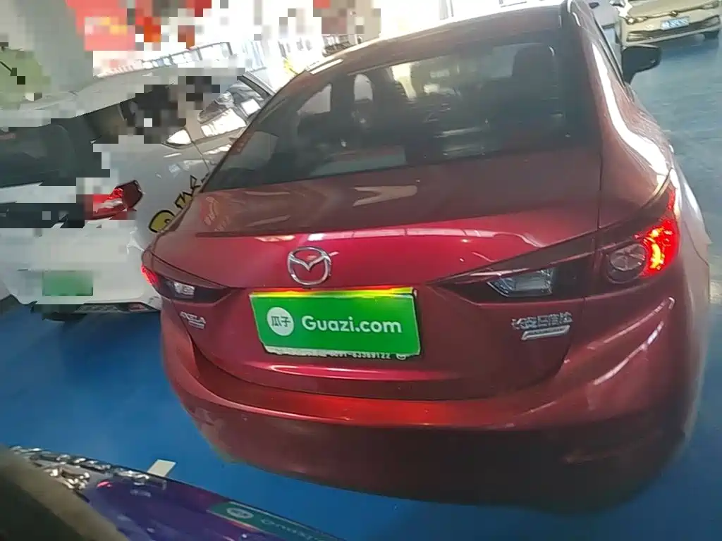 Mazda 3 Angkesela 2015