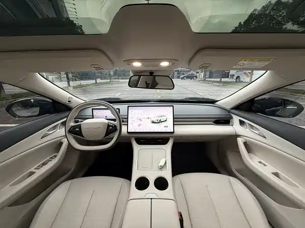Dongfeng Xinghai S7 2025