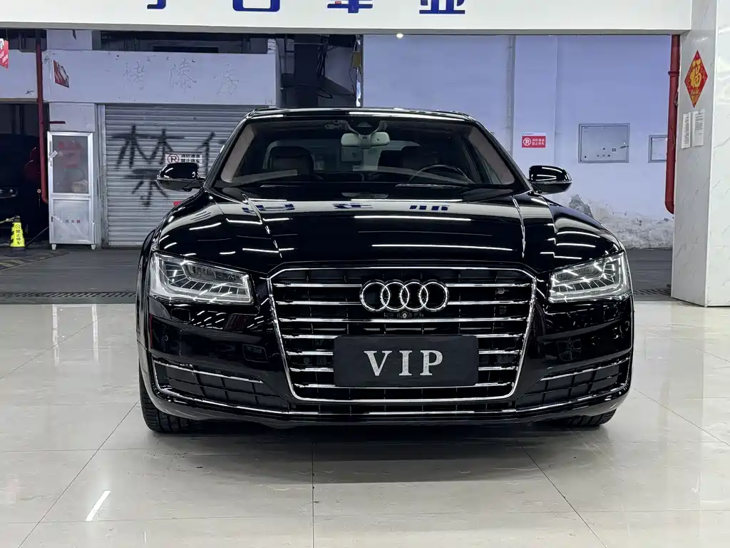 Audi A8 2016 — фото 2