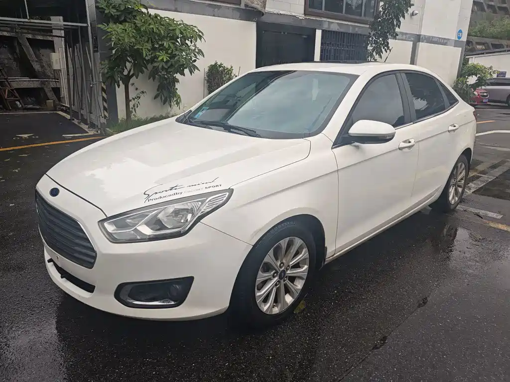 Ford Forrest 2016