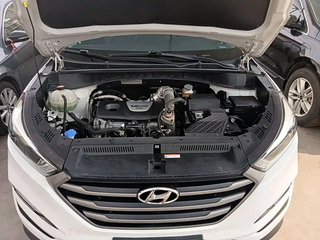 Hyundai Tucson 2018 — фото 20