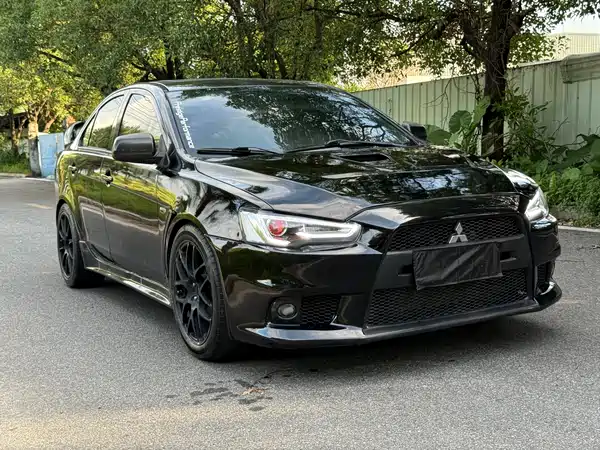 Mitsubishi Lancer EX 2014