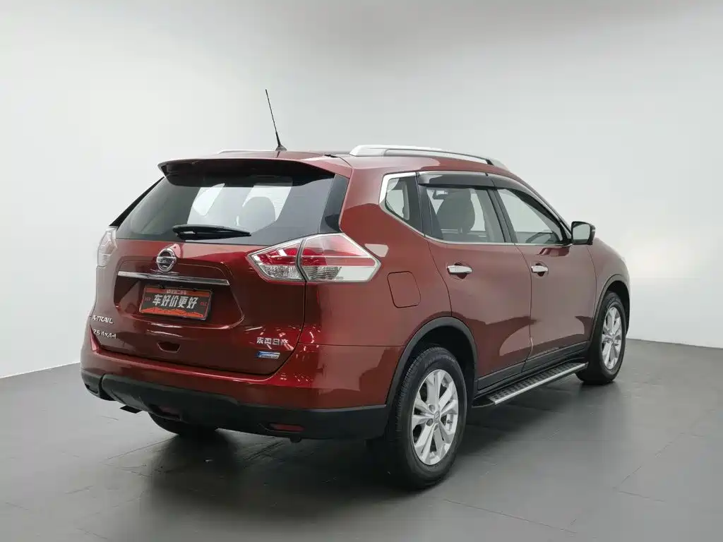 Nissan X-Trail 2017 — фото 2