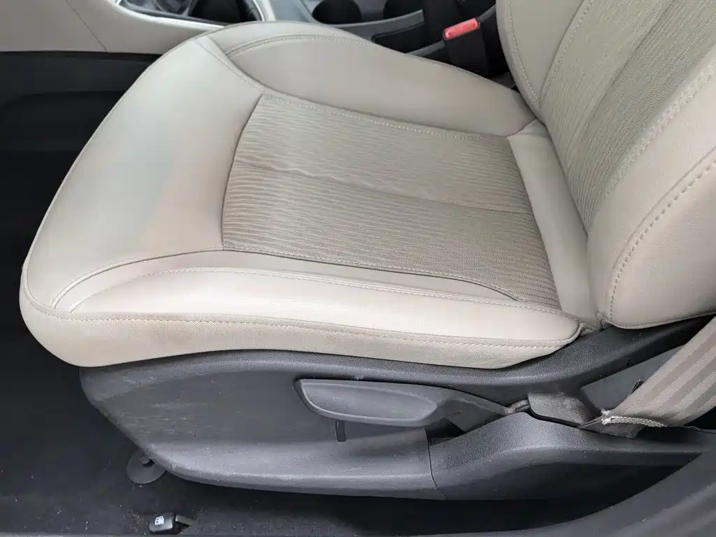 Buick Excelle GT 2016 — фото 20