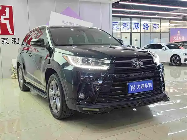 Toyota Highlander 2019
