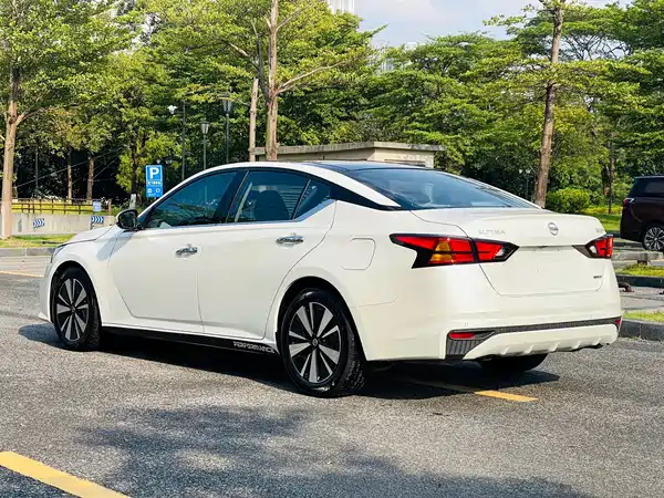 Nissan Teana 2020