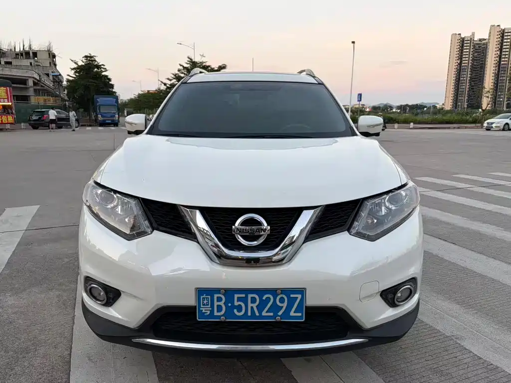 Nissan X-Trail 2017 — фото 2