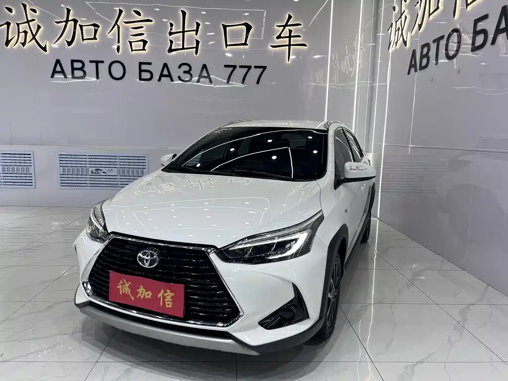 Toyota Yaris L 2022