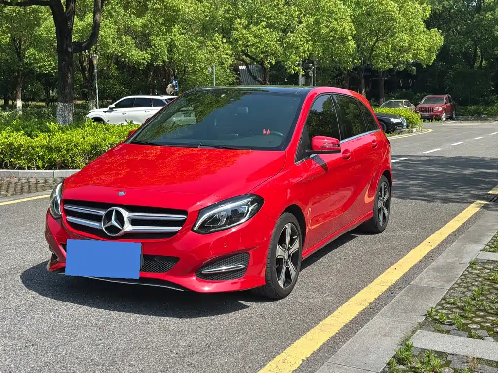 Mercedes-Benz B-Class 2017 — фото 3