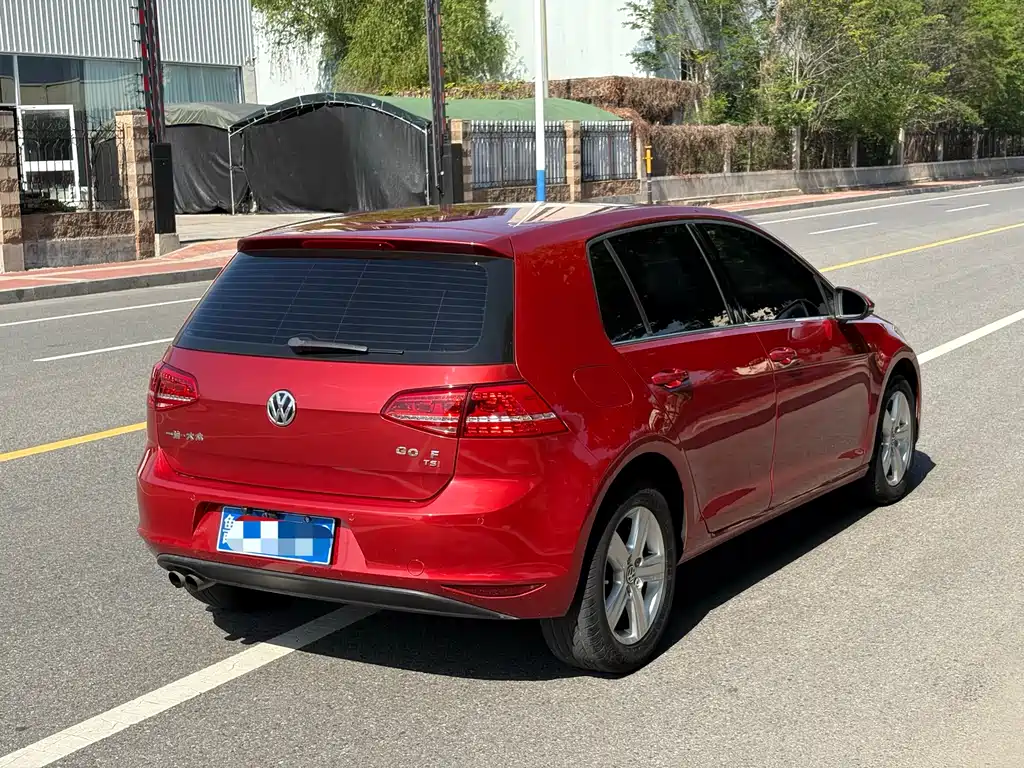 Volkswagen Golf 2014