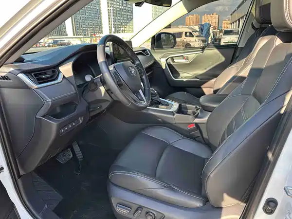 Toyota Wildlander 2024