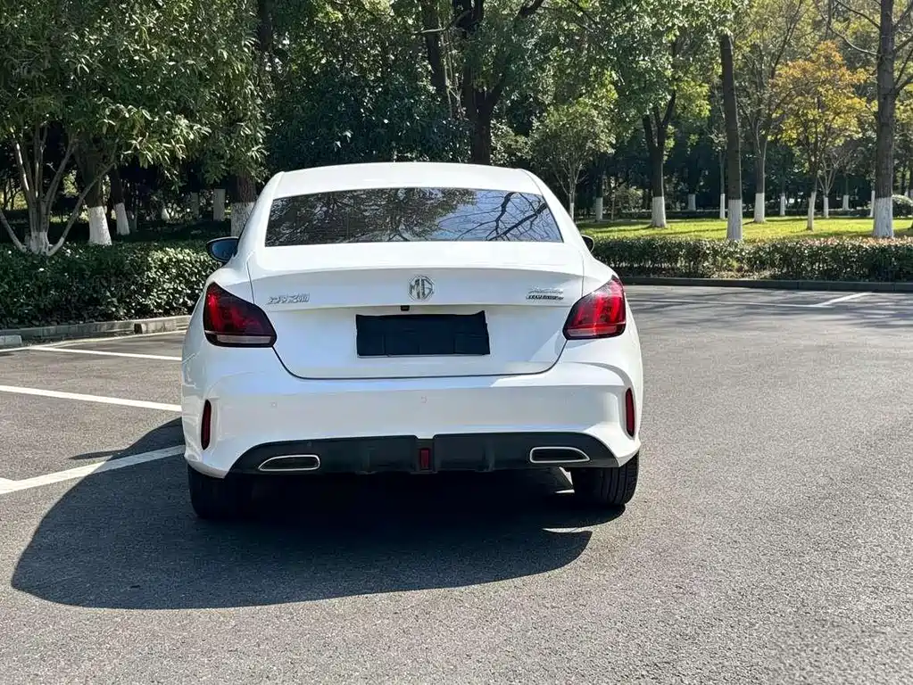 MG MG5 2022