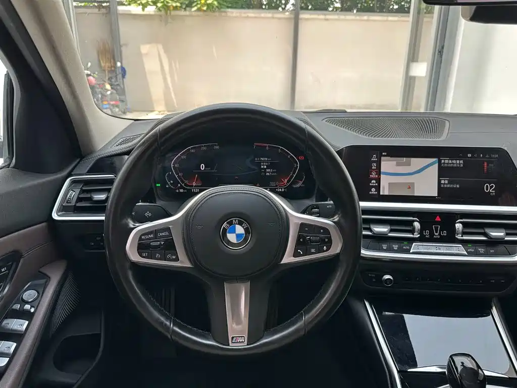 BMW 3 Series 2021 — фото 13