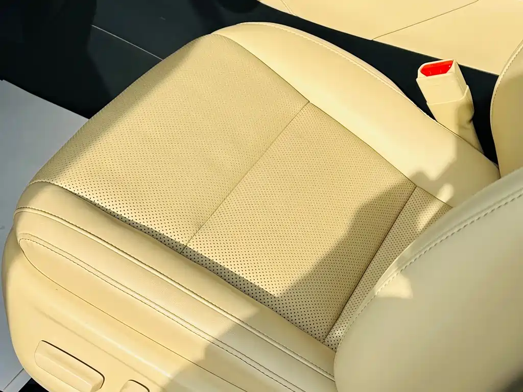 Toyota Vellfire 2021 — фото 17