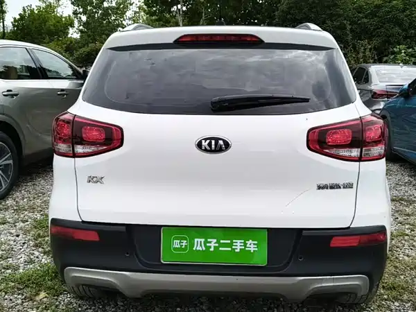 Kia KX3 2016