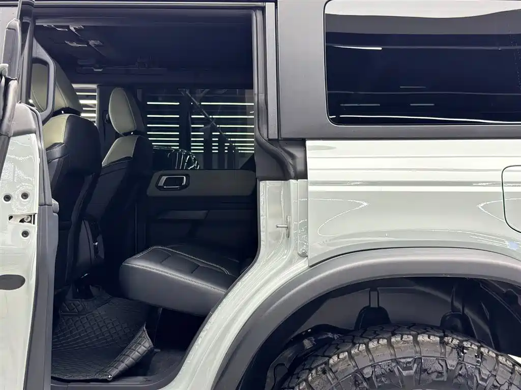 Ford Bronco 2026