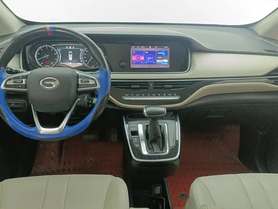 GAC Trumpchi M6 2021 — фото 12
