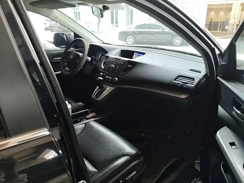 Honda CR-V 2015 — фото 11