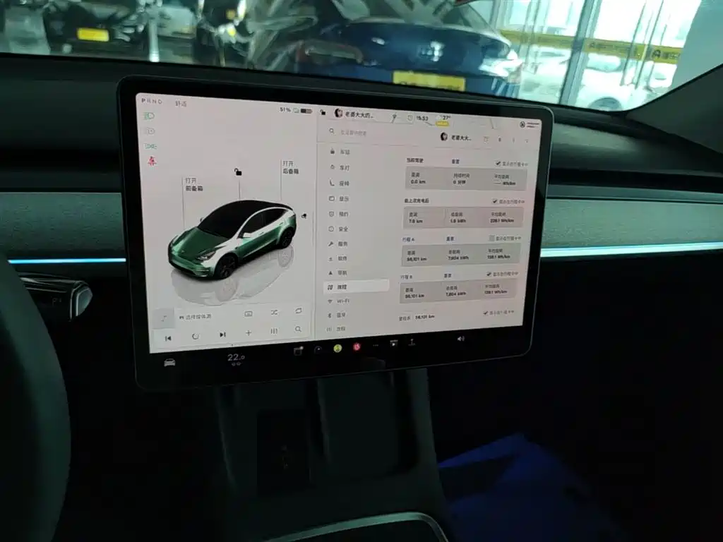 Tesla Model Y 2023 — фото 13