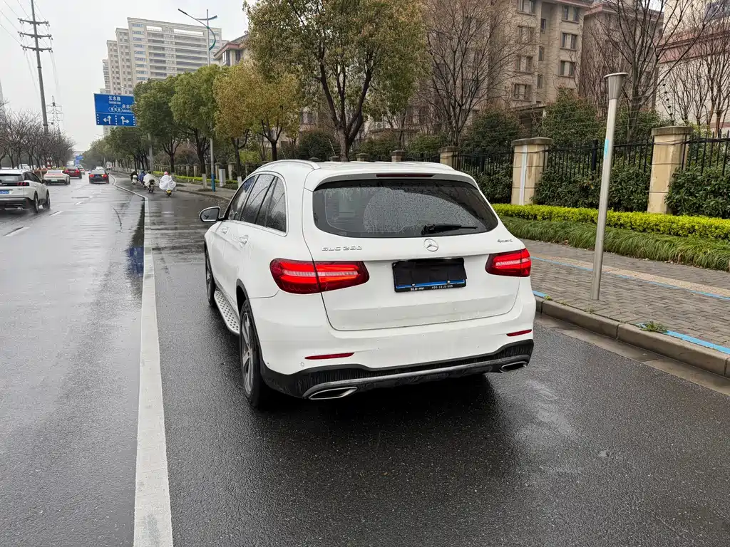 Mercedes-Benz GLC 2017 — фото 3