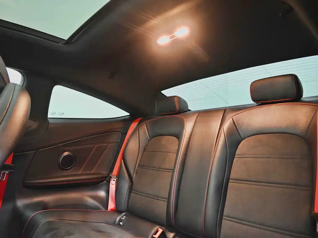 Mercedes-Benz C-Class 2023 — фото 30