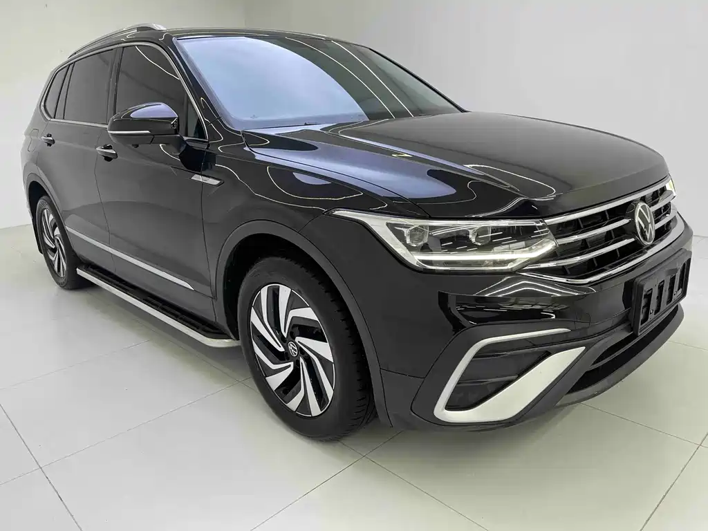 Volkswagen Tiguan L 2023