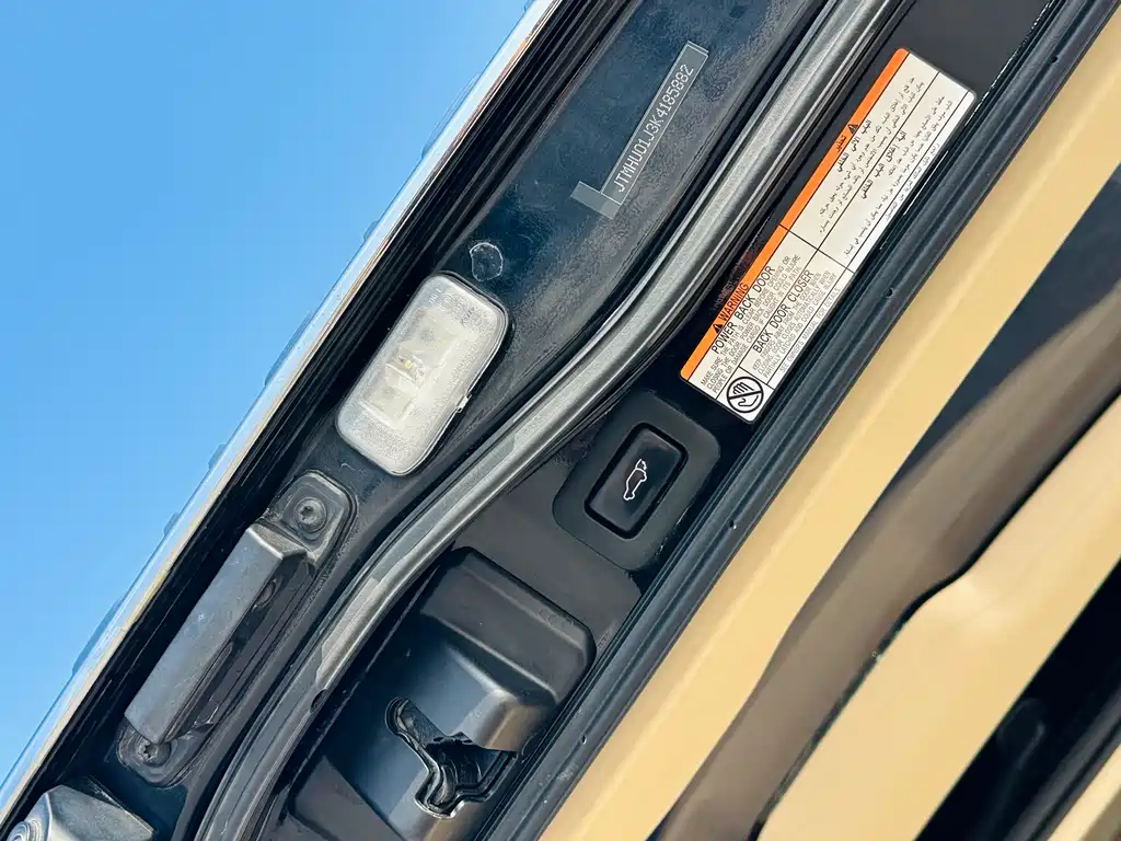 Toyota Land Cruiser 2020 — фото 29