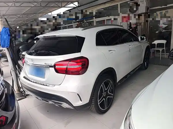 Mercedes-Benz GLA 2019