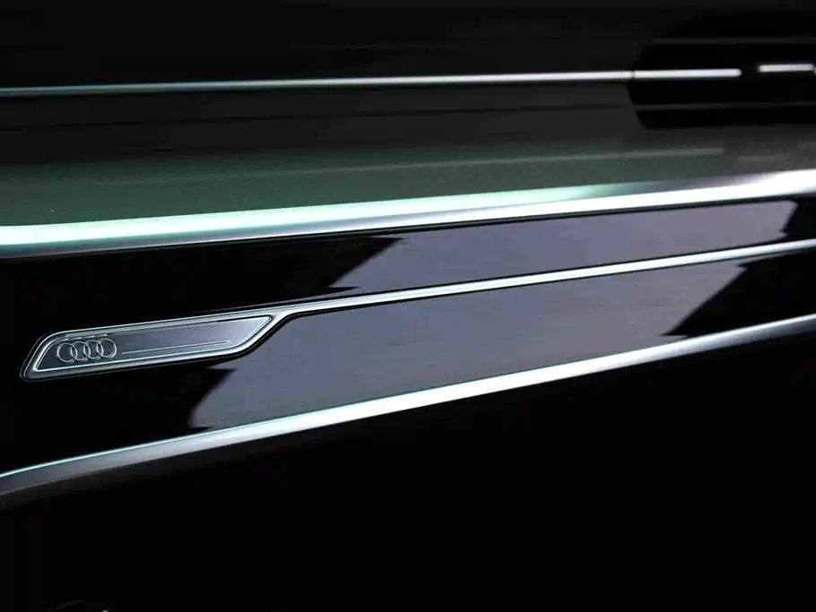 Audi A6L 2023 — фото 10