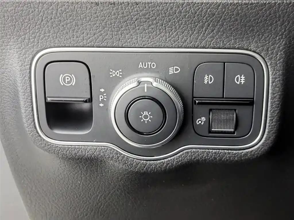 Mercedes-Benz GLA 2022 — фото 21