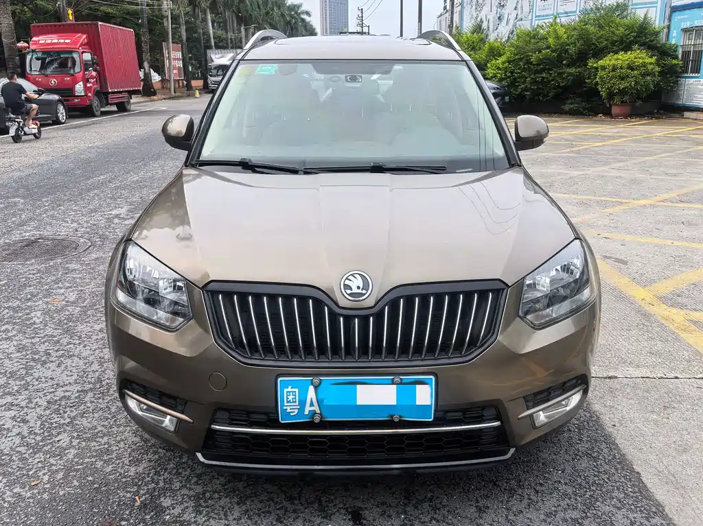 Skoda Yeti 2015 — фото 2