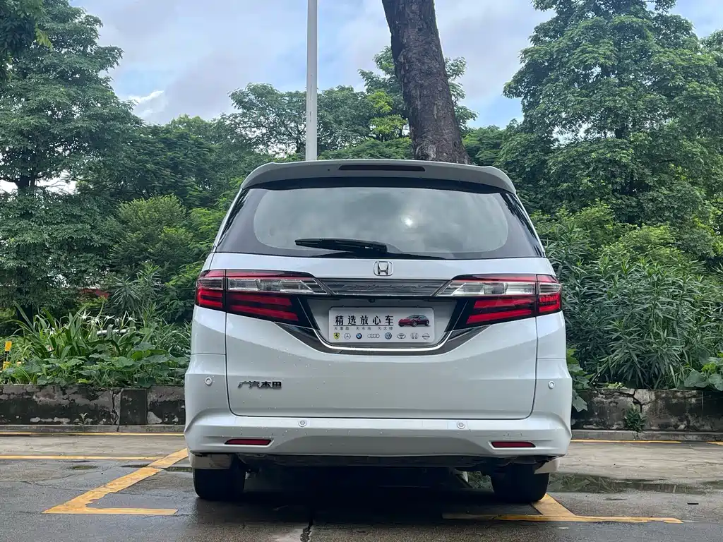 Honda Odyssey 2016