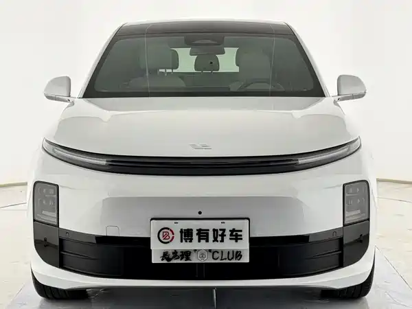 Li Auto L6 2024
