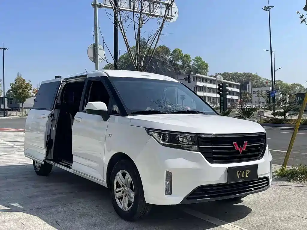 Wuling Zhengcheng 2022