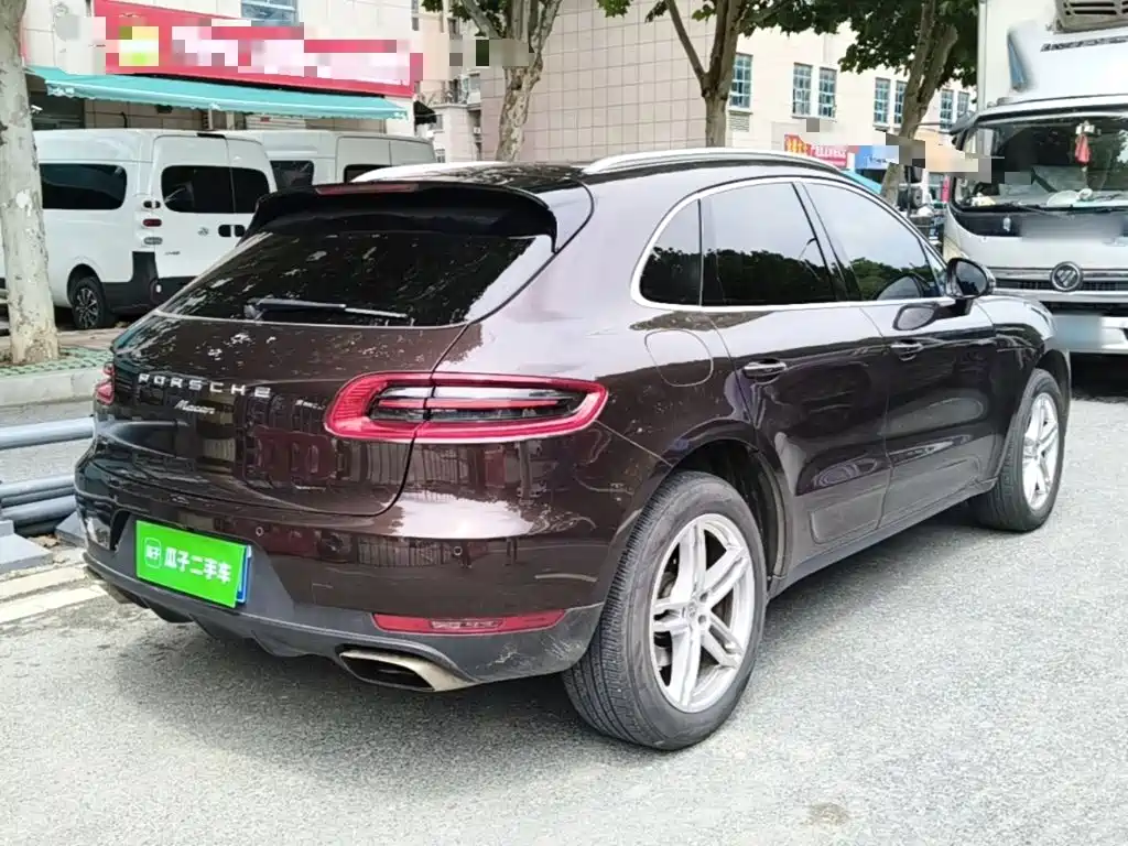 Porsche Macan 2017 — фото 7