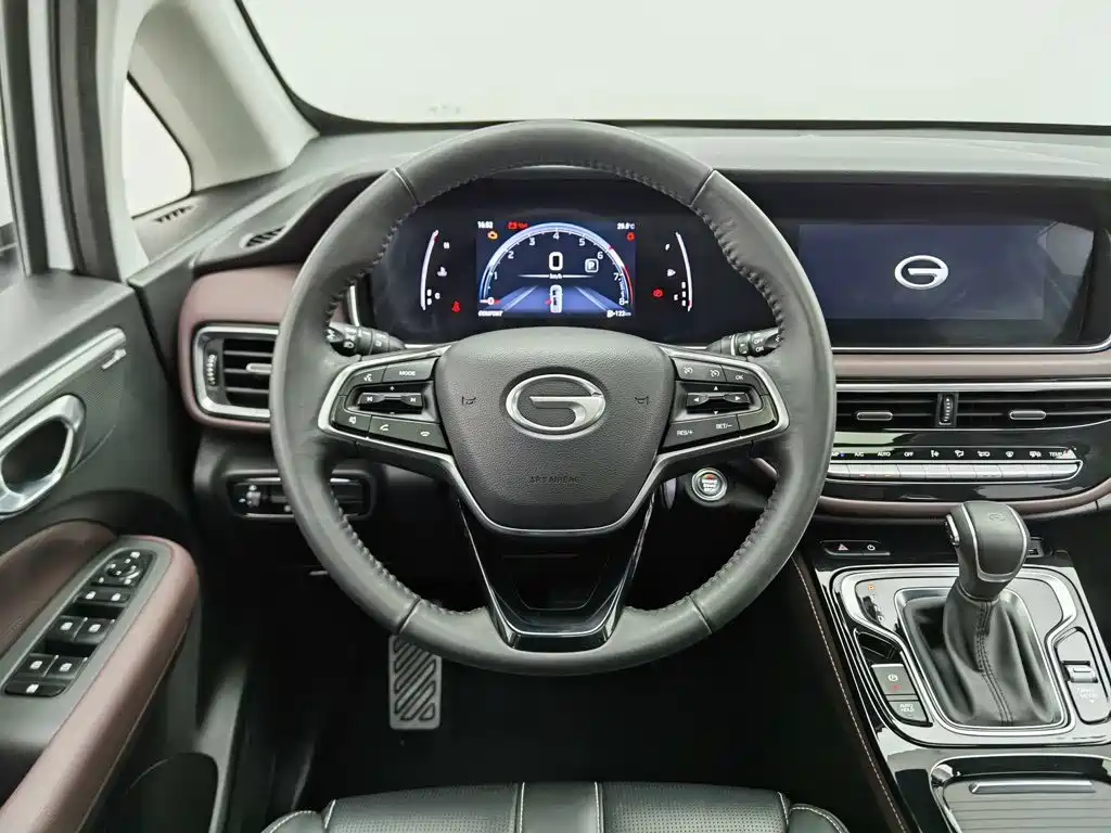 GAC Trumpchi M6 2024 — фото 11