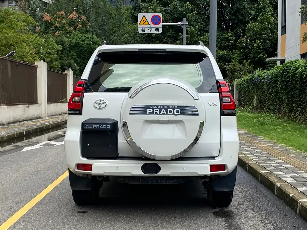 Toyota Prado 2019 — фото 15
