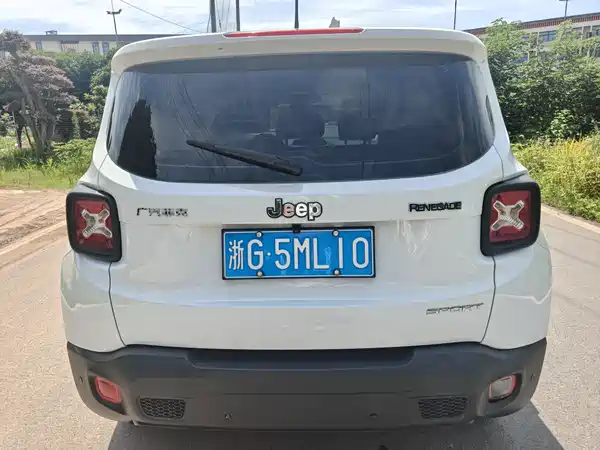Jeep Freeman 2018