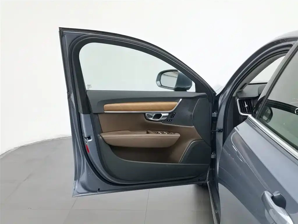Volvo S90 2019 — фото 8