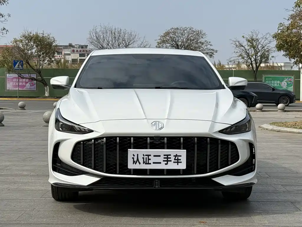 MG MG5 2025