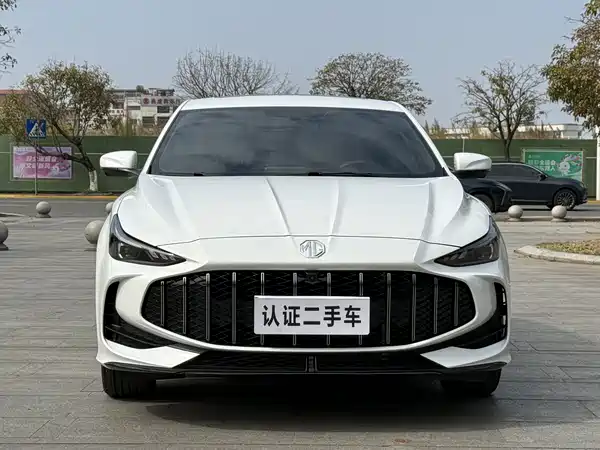 MG MG5 2025