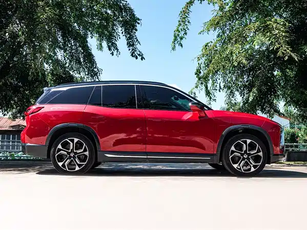 NIO ES8 2019
