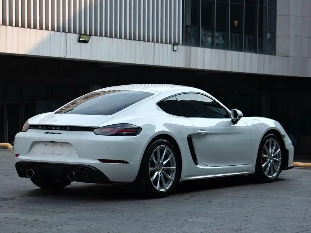 Porsche 718 2017 — фото 10