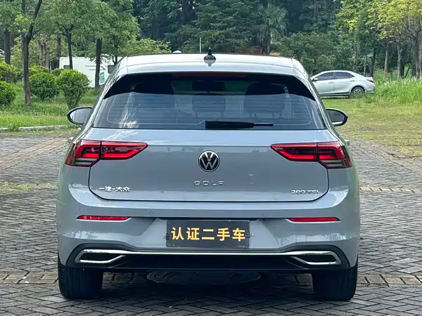 Volkswagen Golf 2023